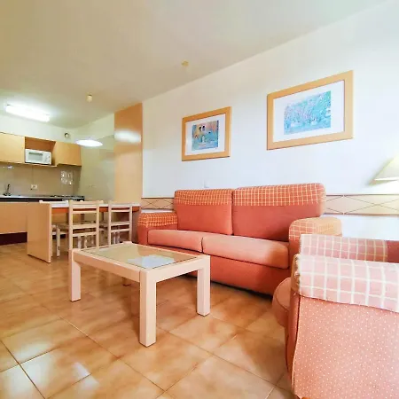 With Pool,wifi Near The Beach In Apartment *