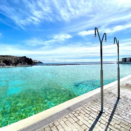 With Pool,wifi Near The Beach In Costa Del Silencio