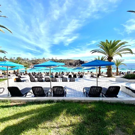 With Pool,wifi Near The Beach In Apartment Costa Del Silencio