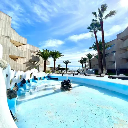 With Pool,wifi Near The Beach In *