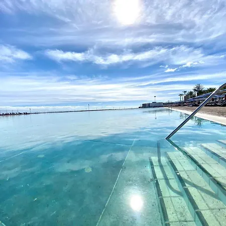 Apartment With Pool,wifi Near The Beach In Costa Del Silencio