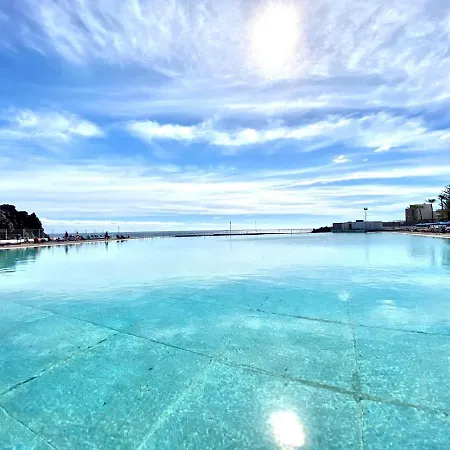 Lägenhet With Pool,wifi Near The Beach In